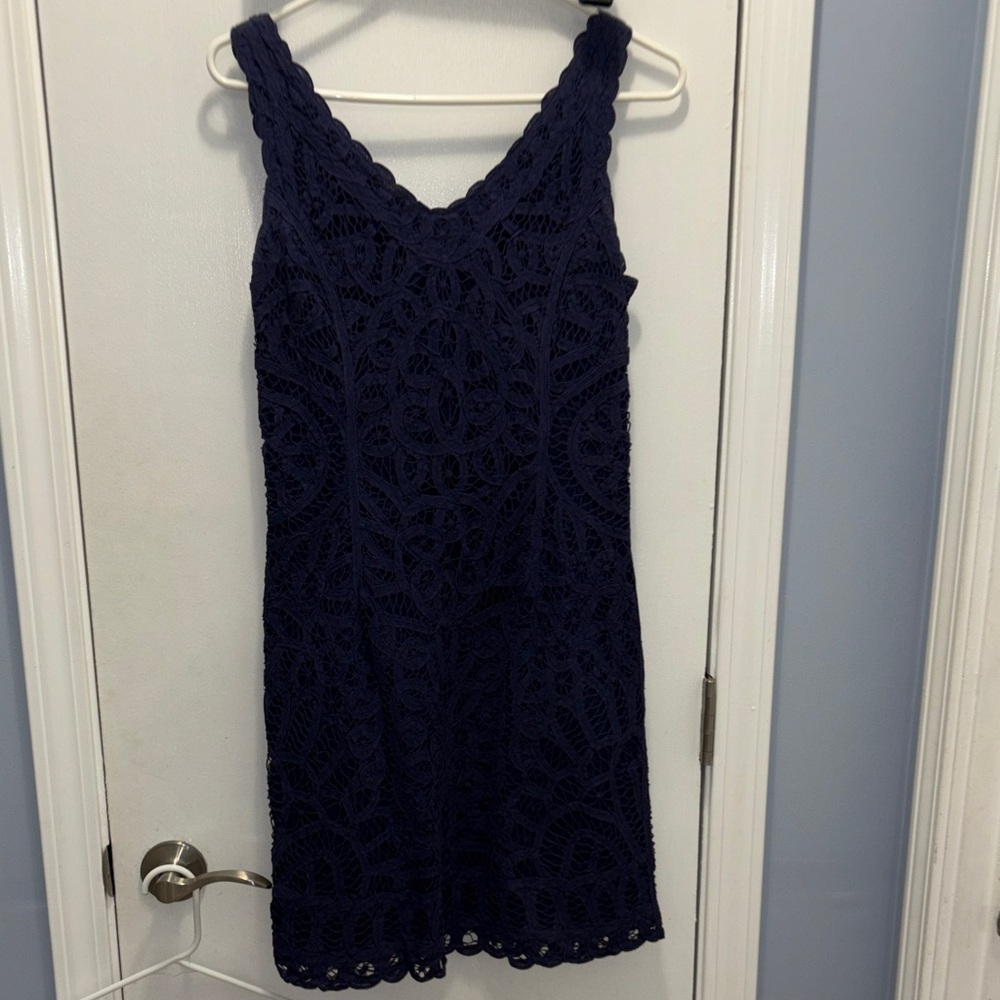 Lilly Pulitzer Navy Lace Dress size small